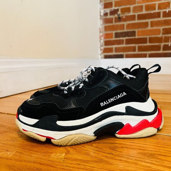 Balenciaga Triple S Sneaker Women's 38 US Size 8 EUC - Picture 9 of 16